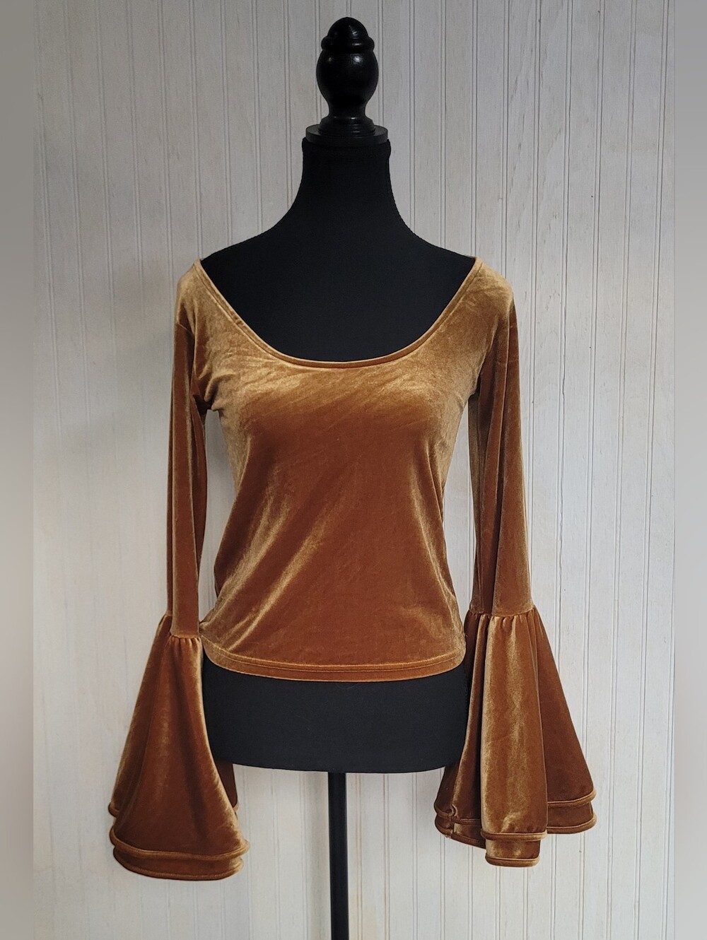 Torn by Ronny Kobo Sabrina Gold Velvet Bell Sleeve Scoop Neck Top Size S